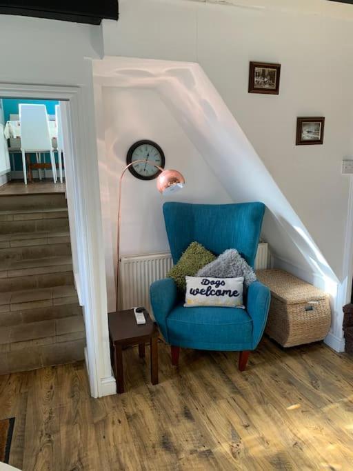 Award Winning Pet Friendly Paddock Cottage Whitby Exterior foto